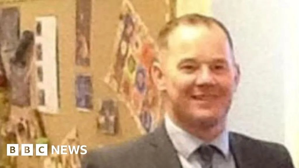 Cadle Primary Head Struck Off After Exposing Himself In School - صورة مميزة صورة مميزة: Cadle Primary Head Struck Off After Exposing Himself In School