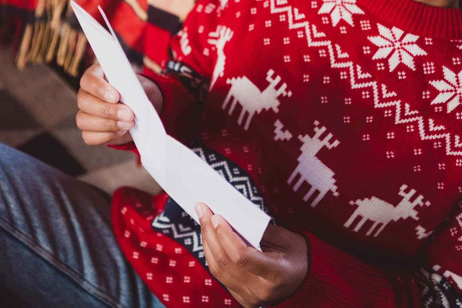 Mom of 3 Who Has Just Months to Live Receives Thousands of Christmas Cards