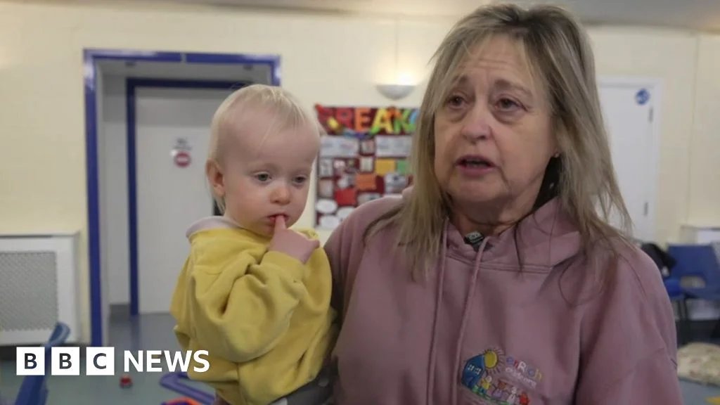 Childminders Under Threat From Incoming Tax Changes - صورة مميزة صورة مميزة: Childminders Under Threat From Incoming Tax Changes